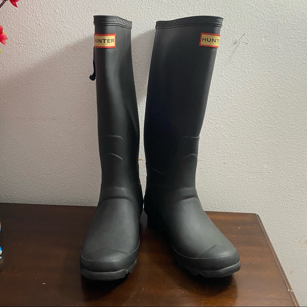 Hunter High Boots Black Sz 5